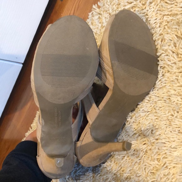 heels - Picture 4 of 4